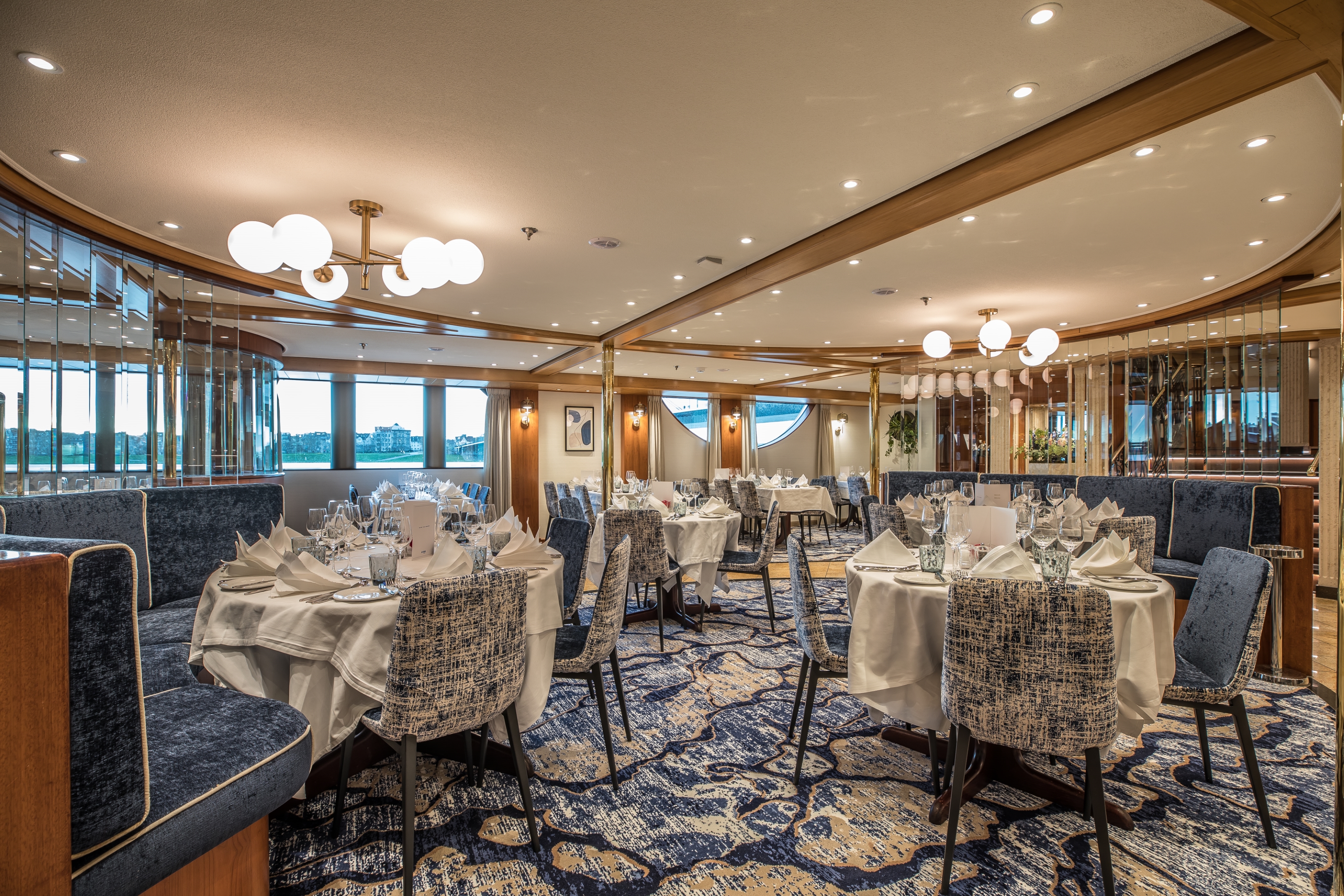 Riverside Restaurant